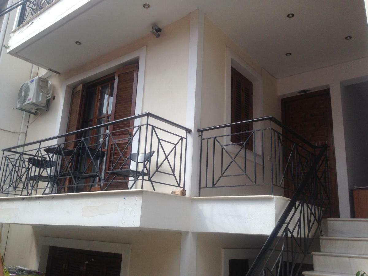 Nafpaktos Old Town Apartment Exterior photo